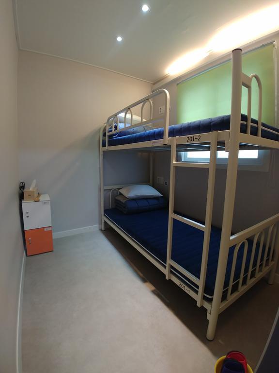 Bomgoro Guesthouse Тэгу Экстерьер фото