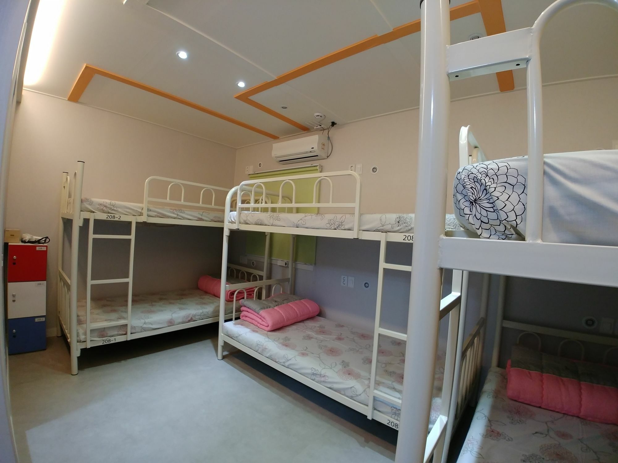 Bomgoro Guesthouse Тэгу Экстерьер фото